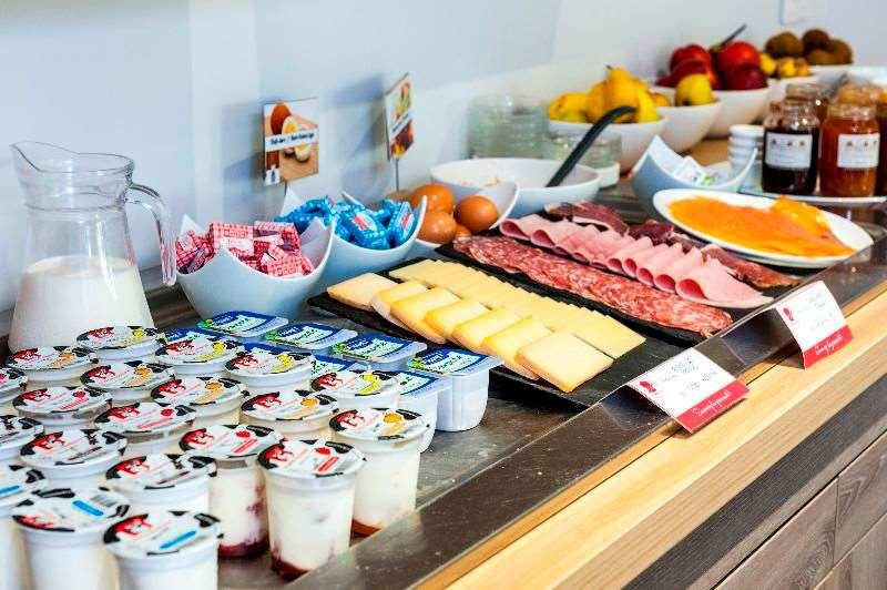 Brit Hotel Toulouse Colomiers - L'Esplanade Restaurace fotografie